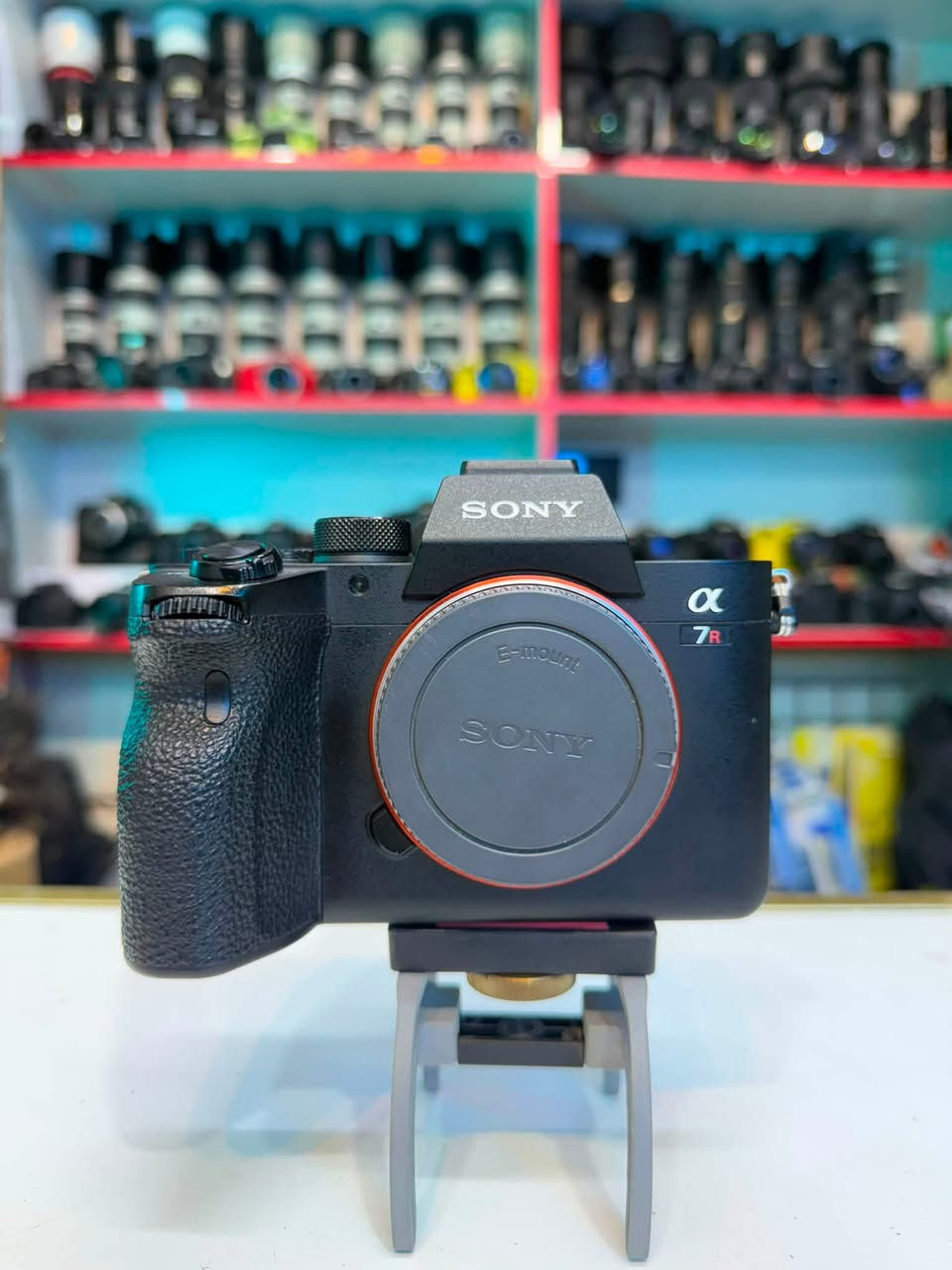 متوفر جميع كامرات Nikon Canon Sony📸
Canon R5 
Sony a7R mark IV
Canon R10
Canon RP
Canon R100
Nikon D850
للاستفسار اكثر ***********📞
العنوان:كربلاء-شارع العباس/مركز عالم الكامرات
