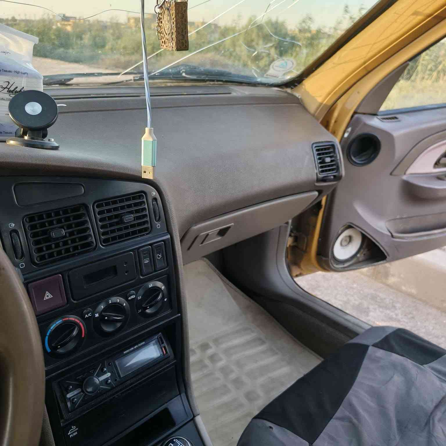 بيجو 405 2015 رقم ميسان سنويه لنهايه ال2027 محرك جديد نضيف تبريد شغال /يرلهاا ترتيبات بسيطه لسعر 29وبيها مجال بسيط مكاني ميسان قظاء الميمونه 
واتساب او اتصال ***********
