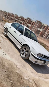بي ام دبليو ٥ • مكينه • توماتيك