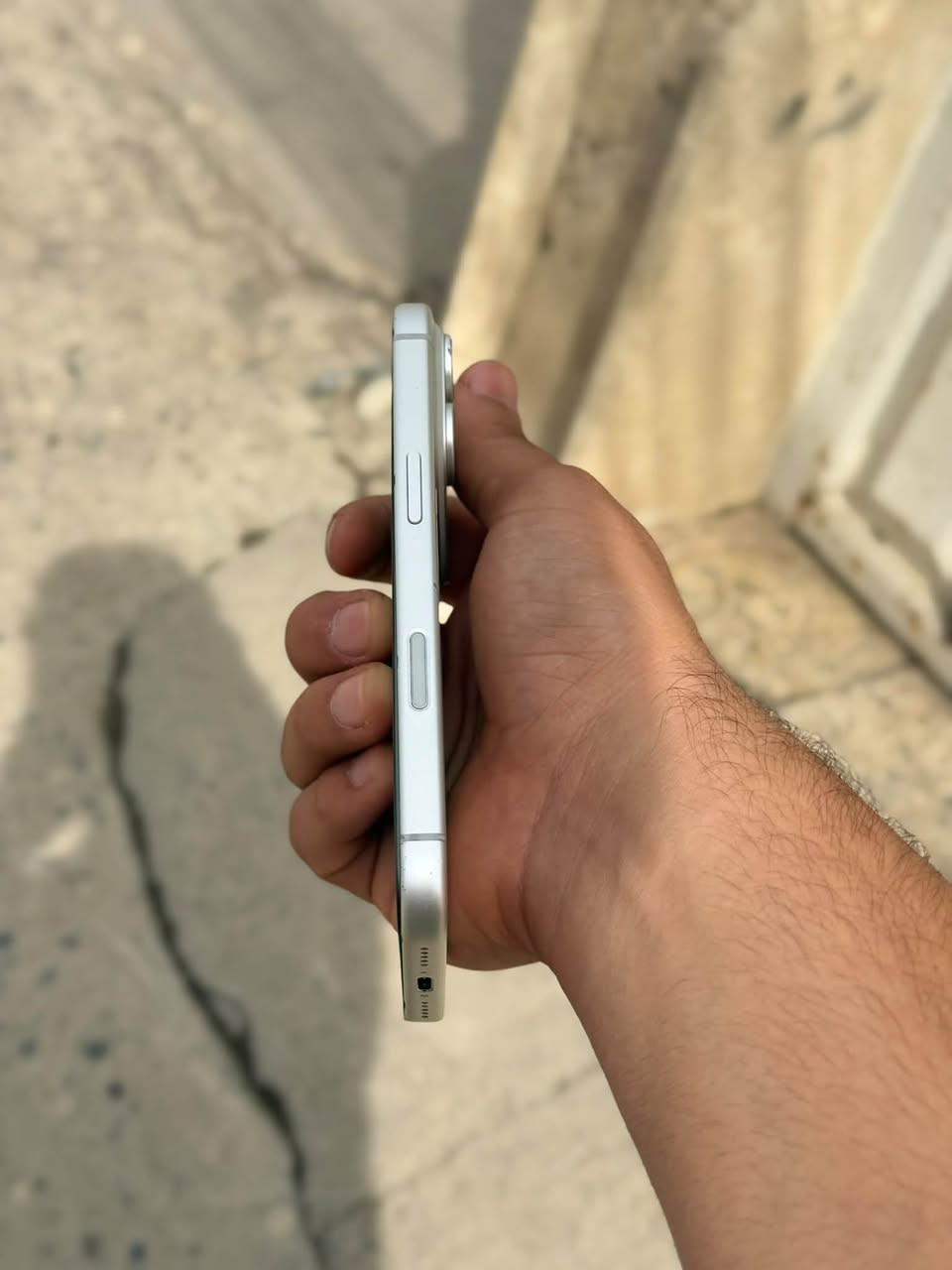 آيفون ١٧ برو • ٢٥٦ • بطارية ٩٣%