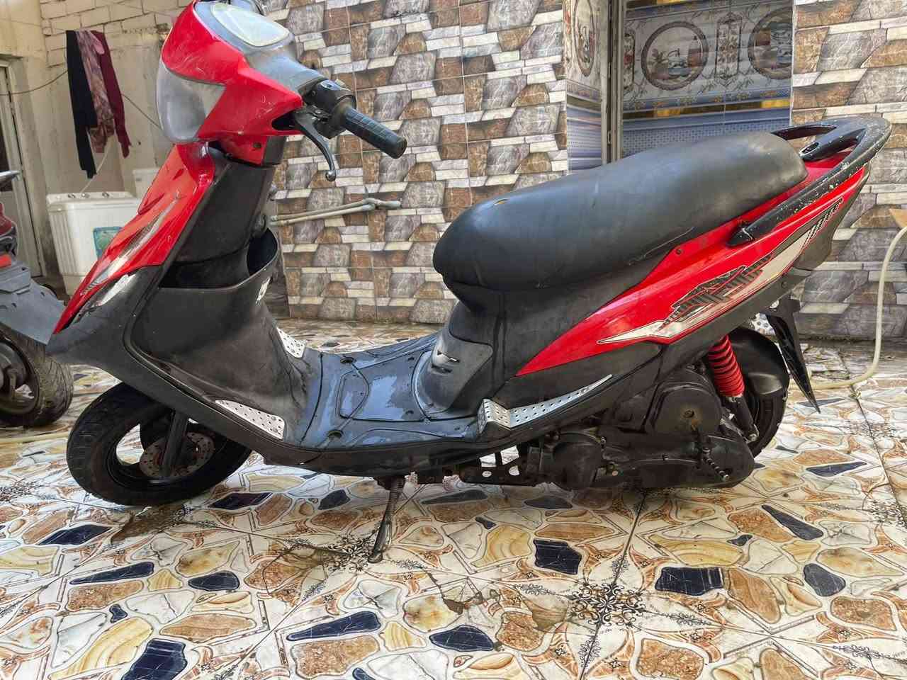 للبيع شغاله سلف هندر 300 رقم صاحب دراجه👈 ***********

