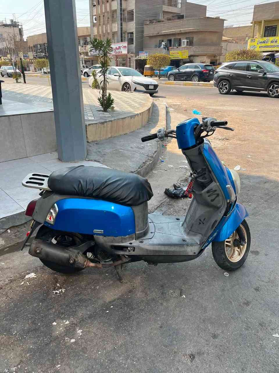 سلام عليكم شباب، بوليس نوزل نكره سلف  نواقص بسيطه جدا  مكان بغداد الحرية
***********   سعر 500 وبيه مجال
