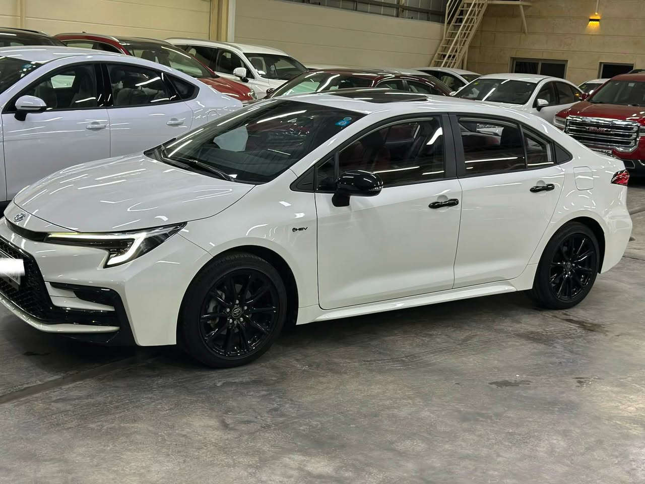 🚗 كورلا 2025 S بلاك ادشن 

العداد 3000 كيلو متر. السعر (26800 مليون عراقي ) 

كفالة من صبغ وتبديل وبارد.  رصعات مال حصو 4 خفيفات
           
هايبرد رياضي فاخر، تصميم أنيق بلمسة رياضية،  

✨ المواصفات:

 • محرك 1800 سي سي هايبرد اقتصادي
 • فتحة سقف سلايت
 • نظام رادار متطور
 •  كرسي كهرباء
 • مقاعد جلد رياضية لون احمر
 • عجلات قياس 17 إنش لون بلاك
 • باقي المواصفات الكاملة معروفة من تويوتا 
للاستفسار 
***********
