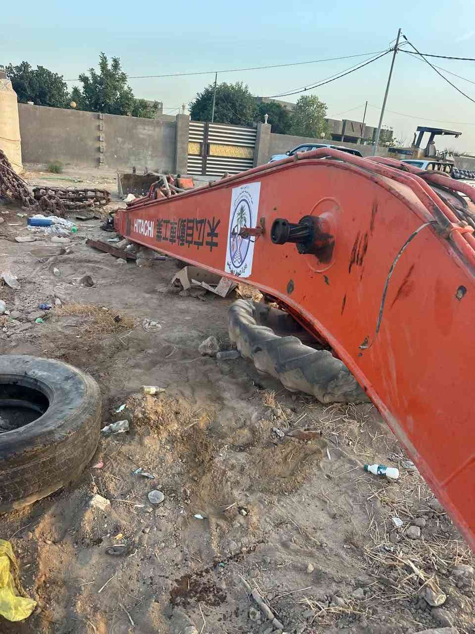 السلام عليكم للبيع 
جب حفاره تجاري السيلاوي 16 متر  كامل مع الجكات والكيله بي فطر من يم الجكات مال الصدر 
العنوان بابل الخميسيه 
السعر (١١٠)ورقه وبي مجال للشراي 
للاستفسار اتصل 
***********

