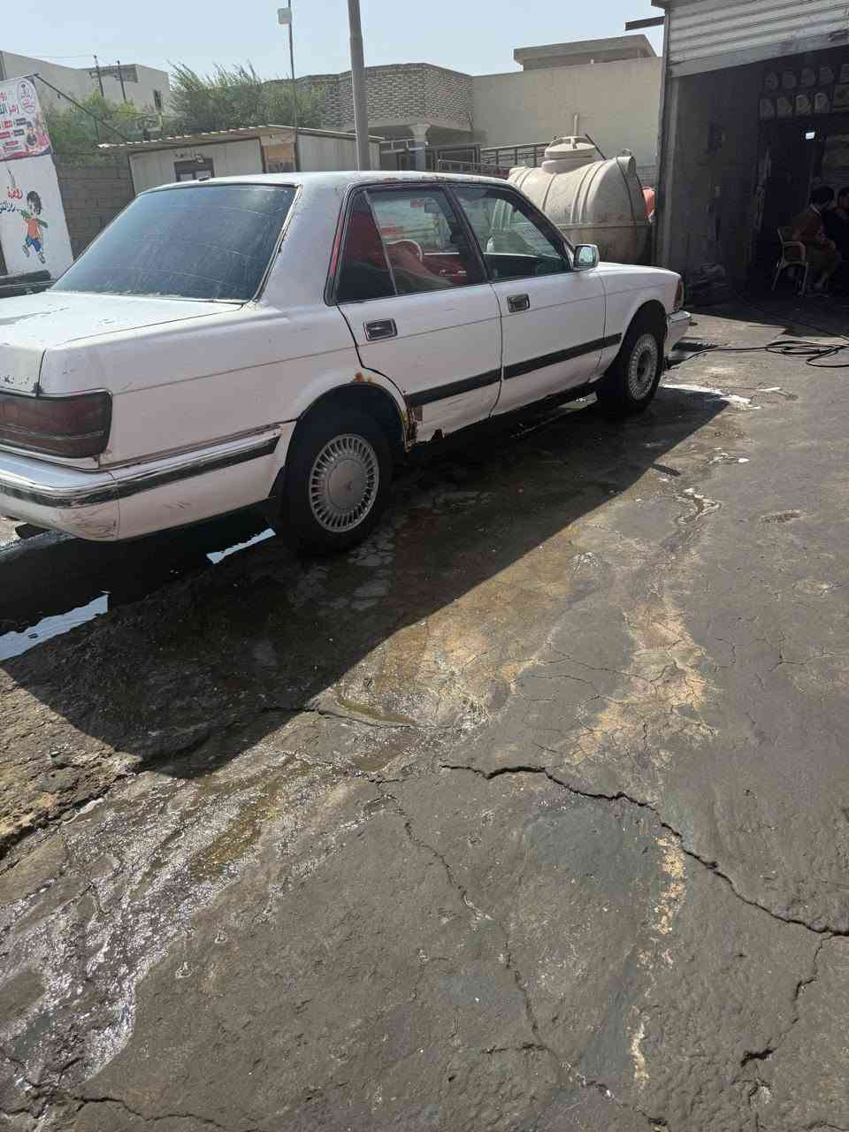 سلام عليكم البيع سيدان مكفولة من كصه و نقل جثه وضربه رقم سياره نبار راعيه شرعي بل البصره تخم تيرات حداديه حديده مكينه جديده 2ونص كارتون كير جديد كهربيت شقاله تبريد شقال هورن بوش بيه دواخل سياره كارتون سياره حلوه وجاهزه من كلش سياره مال بيت الف ماذب عليه مراوس راوس عادي العنوان البصره سعر 21 ورقه بيه تراي  خبل سياره  رقم هاتف *********** شراي خابر واني خادم
