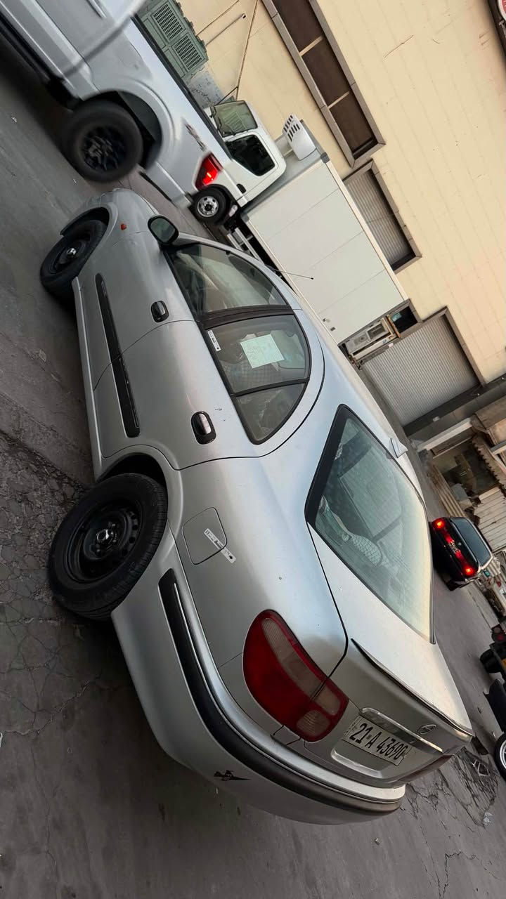 Nissan sunny 2002
نیسان سەنی مۆدێل 2002 کامل پەمپە لەسەر ساغی گێڕ عادی - مەکینە ڕەش - لایت ناو ڕەش و عەدەسە - چوار جام کارەبا - سەنەوی تا 2029 تازەیە بە شەرتی تەحویل و بڕاوەوە غرامە
نرخی 65 گەلاو مەعامەلە 
*********** Singapore
