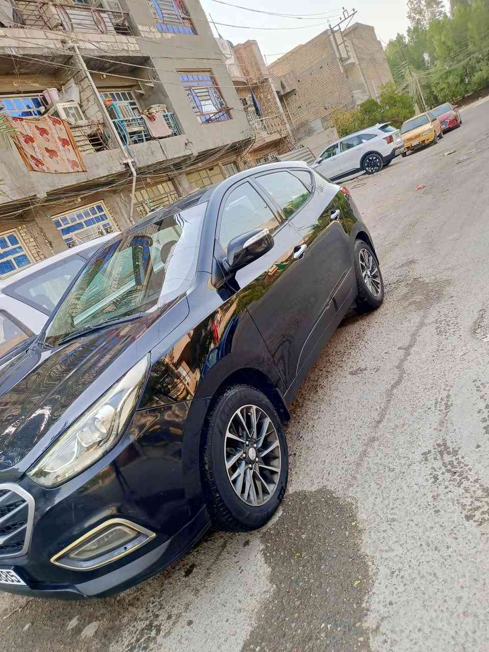 سلام عليكم توسان موديل ١٣ فول مواصفات رقم بغداد دولي هزة جديدة تحويل مباشر
محرك وكير لوك صدر خلفي امامي جديد تخم تاير هوة ول اويالة جديد تبريد ثلج ثلج صبغ بنيد فقط داخل جديد تراي زيرو السعر ١٣٠ وبيه مجال للطيبين رقم الهاتف 
***********
*********** بغداد

