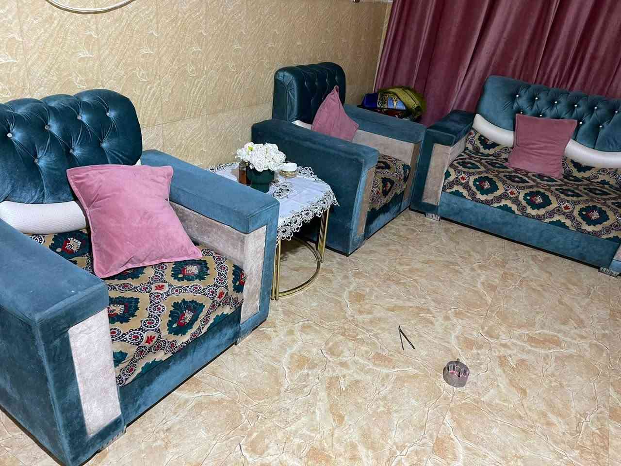 مكلف بالنشر
تخم ١٠ مقاعد للبيع
للاستفسار المراسله على الخاص او الاتصال على الرقم التالي
***********
