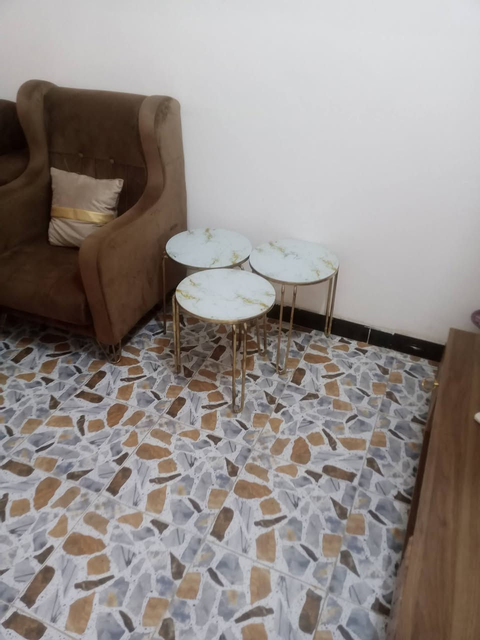 تخم نضيف في بابل حي العسكري السعر 400 الاستفسار ***********
