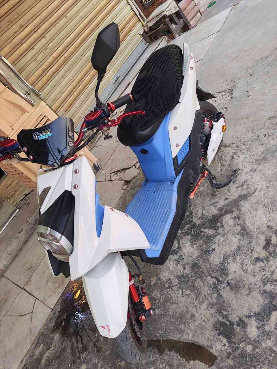 دراجه سكنس شحن سعرهه 400 مكانهه بالرئاسه ***********
