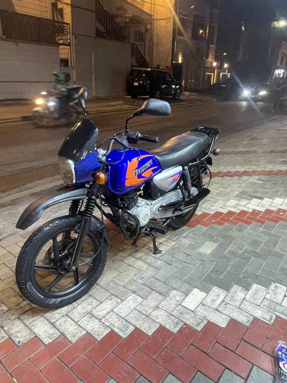 بوكسر جبلي موديل 23 اوراق اصولي شرط الترقيم 
مكينه خرسه ونكره سلف مابيها نقص رايدها ب1250
بيها مجال مكاني بغداد الحريه ***********
