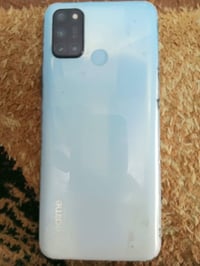 جهاز realme 7i ذاكره 128 عشوائيه 6 جهاز الشاشه الاصليه مكسوره ما مبدله...