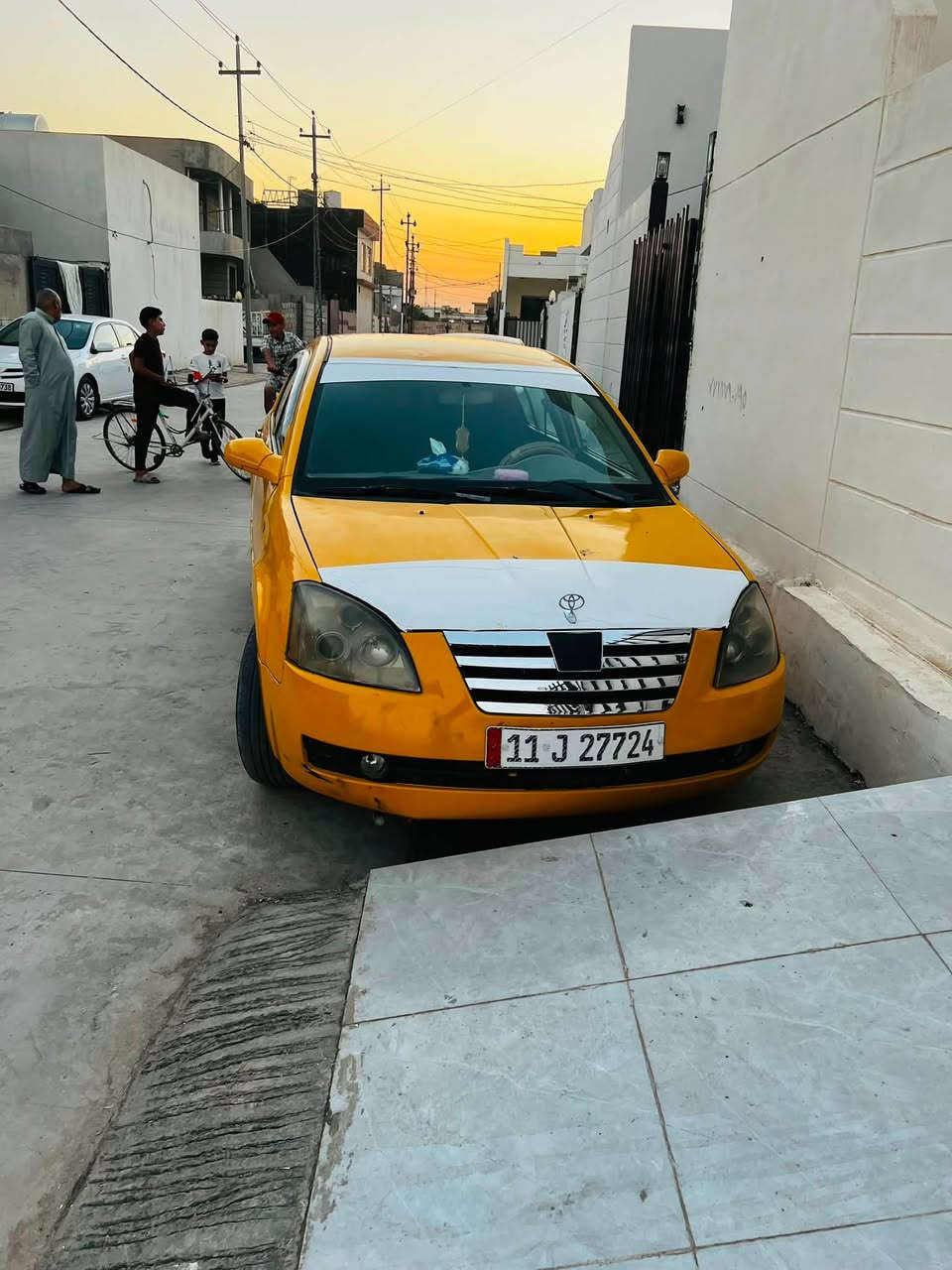 سلام عليكم شيري اي فايف موديل 10 رقم بغداد سنويه بسمي جديده  محرك كامري سياره بدون نواقص حلوه وكاعده دفتر بانزين مابيه سعره   35.  وبيه  مجال حته لو مراوس فكتره  المهم خصوصي مكان كركوك رقم ***********
