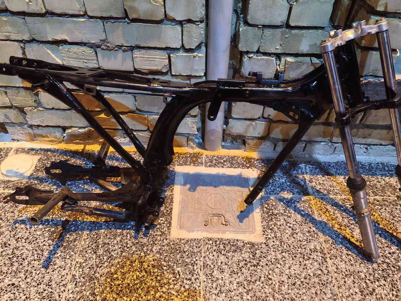 دراجه سيفان مديل 2021 عوزها ترتيب سعرها ٣٥٠ وبيها مجال العنوان المعامل وموجود شاصي ومكينه نامه سوبر درجه اوله مكفوله السعر ١٥٠ وبيها مجال العنوان المعامل *********** ملاحضه الدراجه وياها غراض جدد والشاصي وياه غراض
