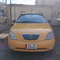 طيبة ١٧ للبيع رقمة انكليزي مصفرة هيئة وغرامات السيارة جاهزة ومابيها اي...