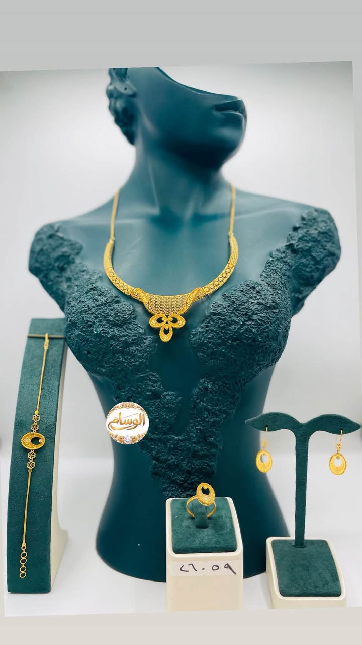 تألقي في كل المناسبات مع طقم المجوهرات الفاخر! ✨
☎️***********
📍الانبار هيت الجري مقابل شارع الحمام
