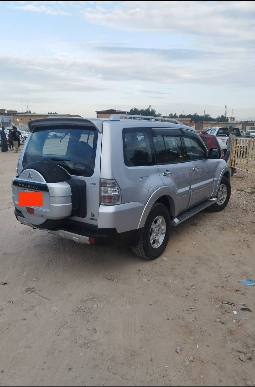 للبيع باجيرو  حبتور  كفالة عامة
موديل 2009 مكينه محسن 
لايت زنون مري شفط 
3 قطع تبريد 
رقم نجف 
عنواني النجف مناذرة 
السعر 125 وبيها مجال 
الاتصال 
***********
