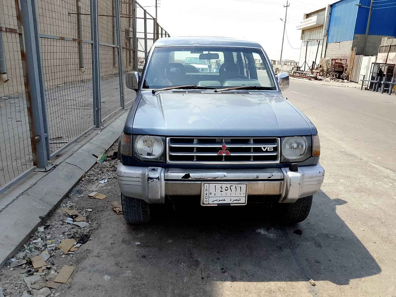 مستوبيشي باجيرو مديل 96  فور ويل مكينة كاز بلاد رقم بصرة بسمي سنوية  28  السعر 40 وبيها مجال العنوان بصرة ابو الخصيب رقم ***********

