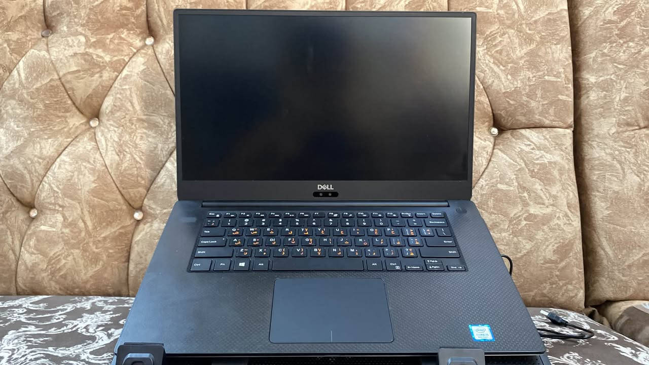 لابتوب ديل برزشن
كور i 5  الجيل 8  H  بي فيس ايدي بصمه 

حجم 15 

رام 8 

ssd 256 

تواصل وتساب فقط 

***********
