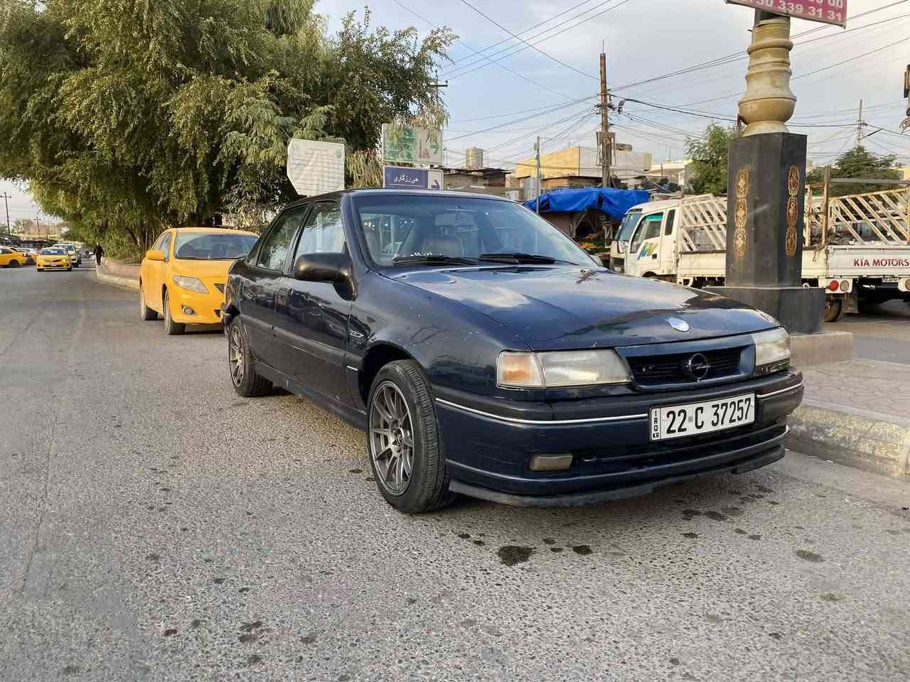 سلام عليكم
سيارة للبيع

موديل.        1990
حجم.          20
سنوية.        2029
حصة.         بنزين بي
سعر.            38

***********

***********
