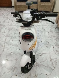 ورحمة الله ♥ R10للبيع سويج عدد2 بصمه عدد2  الملف 1800  شاحنه اصليه   غ...