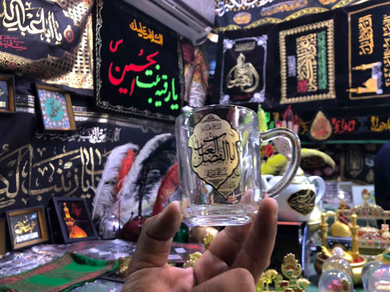 كلشي يتوفر لدينا اكثر من منتج ويوجد توصيل الجميع المحافظات الرقم ***********
