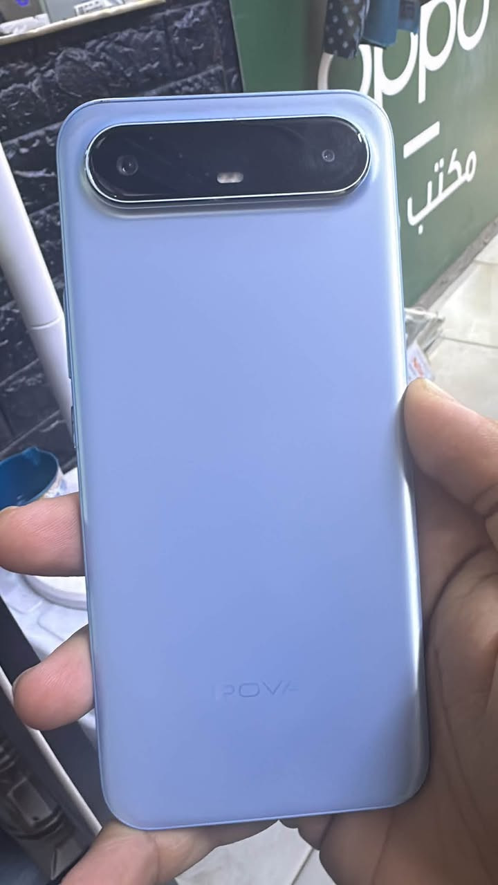 السلام عليكم TECNO Pova slim نضافه 99‎%‎ ذاكره 250 عشوائي 8+8 يعني 16 بطاريه 5160 شاحنه 45Wالاصليه كامرته 50MP كامل ملحقات استخدام قليل السعر 240 وبي مجال مكاني بغداد البياع (ماعندي توصيل) اي استفسار ***********
