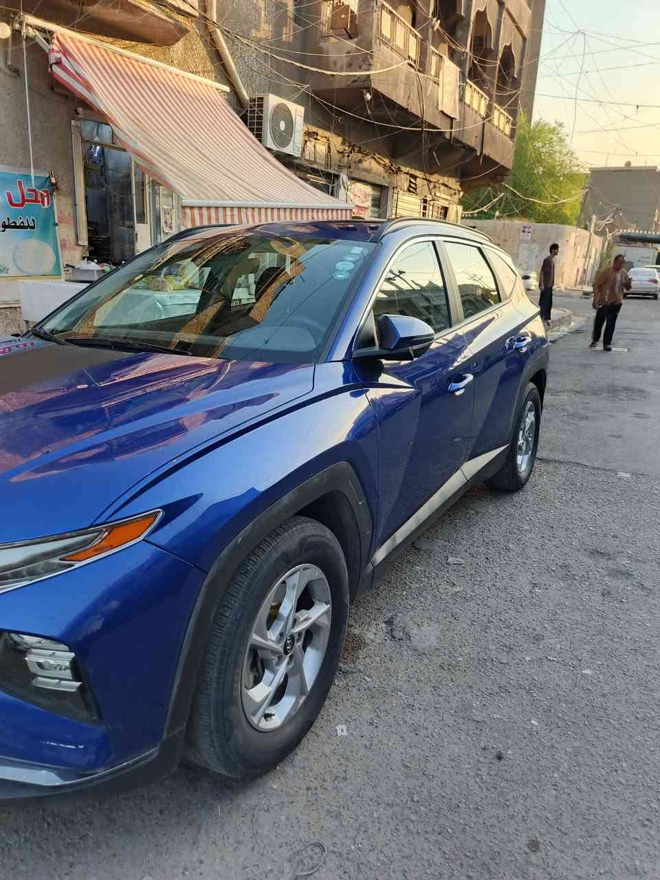 السلام عليكم توكسان موديل2022 السيارة فول مواصفات من عدا البانوراما داخل بيجي تبريد قطعتين ماشية30 ألف كير محرك مكفولات لغود شواصي مكفولات سيارة بدون ايرباك سيارة اخت الزيرو خير من الله صور الحادث   مرفقة السعر 159 بيها مجال بسيط مكاني بغداد شارع حيفا  للاستفسار ***********
