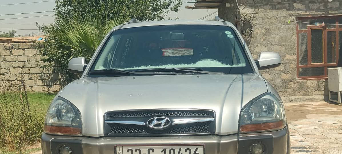 سلام عليكم 
توسان 2009 كوري 
مكفوله كفاله عامه كلين بدون صبغ بدون ضرر 
سياره حلوه مال بيت كير محرك بشرط 
تبريد كشنات جلد حساسات خلفيه تحكم مرايات 
رقم اربيل بسمي  هزه وسنويا 2031
سياره جاهزه بدون مصرف 
مكان موصل الايسر (سعر 106وبيها مجال)  
للستفسار اتصل ***********
