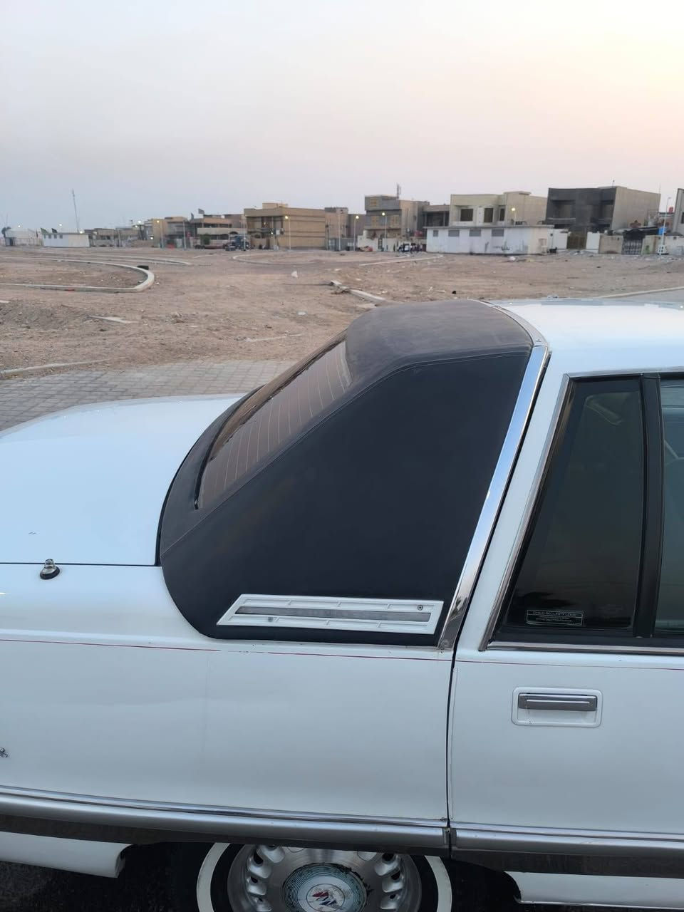 بيوك رود ماستر الموديل ٩٣ مجول مكينه وكير شرط طخم تاير رقم بصره نكليزي باسم شرط التحويل  حتئ كروز قفل السرعه شغال لايت زنون مكان السياره البصره الزبير َ*********** *********** سعره ٦٠ وبيه مجال السياره بالحقيقه احله من الصور  وانه مكلف بالنشر

