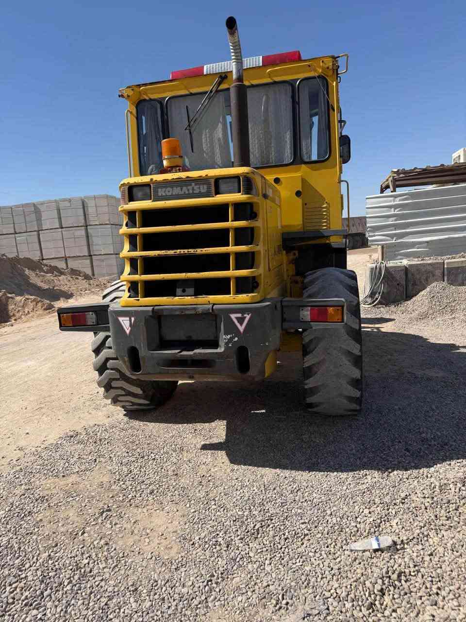 كاماتسو حجم 100 موديل 18 مقفول من الصبغ كفاله عامه دخول جديد مكينه اربعه سلندر بم ونوزل قماره تعليميه مرقم نجف رقم جديد انكليزي مكينه جديده كيله شركه بدون صبغ اطارات نصف عمر بكاني بغداد العامريه. ***********
