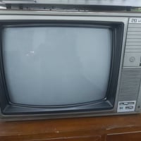 للبيع تلفزيونات قيثارة السيد شغالات السعر مناسب .. خاص او الاتصال ٠٧٧١...