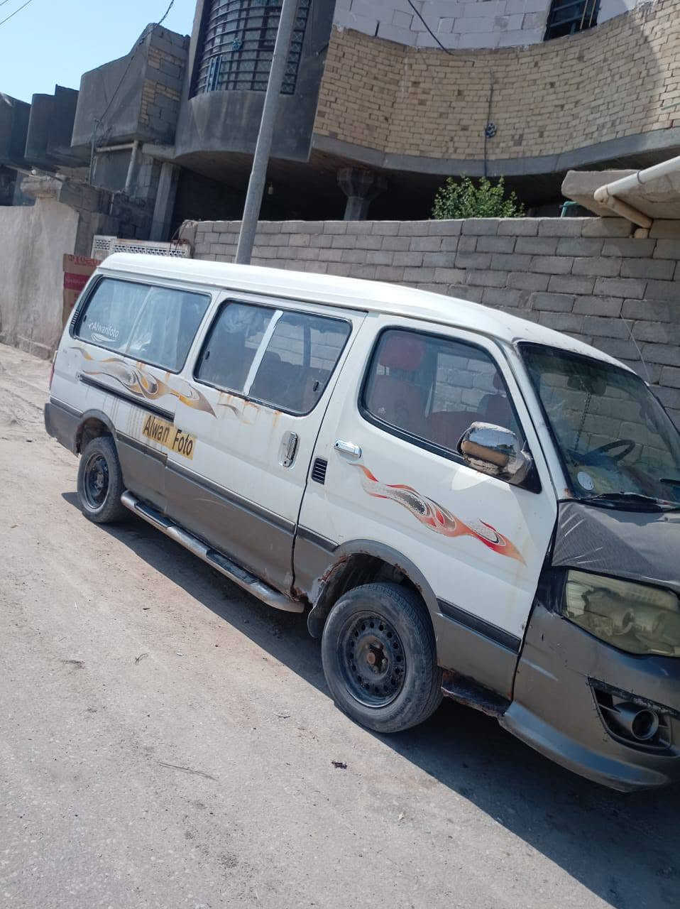 فتون الوان موديل 14موصليه للبيع ومراوس اب جنبي مكينه ونجي 6 جديده كير حداده جاهزه السعر 32المكان البصره القرنه***********
