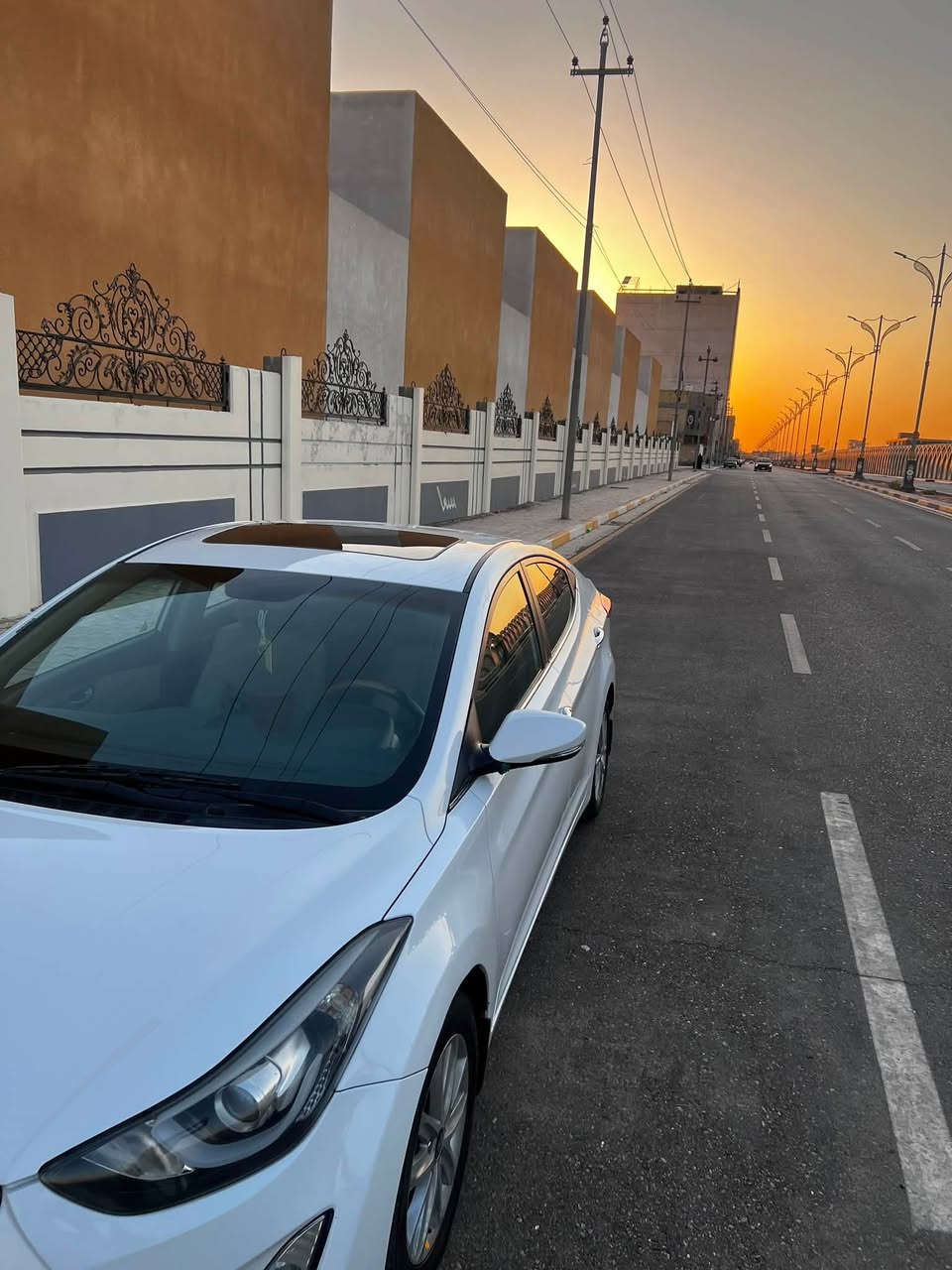 النترا ٢٠١٦  خليجي للبيع او المراوس كامري او اوياما
سيارة بيه قطعتين. جاملغ امامي  وهلال الجاملغ الخلفي  كير مكينه  كفاله. سيارة فول عدى البصمة ثلاجة كشنات جلد تبريد قطعتين.  مكينة 1800 دوش سيارة جديدة وما متعوبة على ايدي من ٢٠١٦ لهسه ماشية ١٣٧ كم 
مكاني كربلاء *********** سعرهاا 127وبيه مجال بسيط
