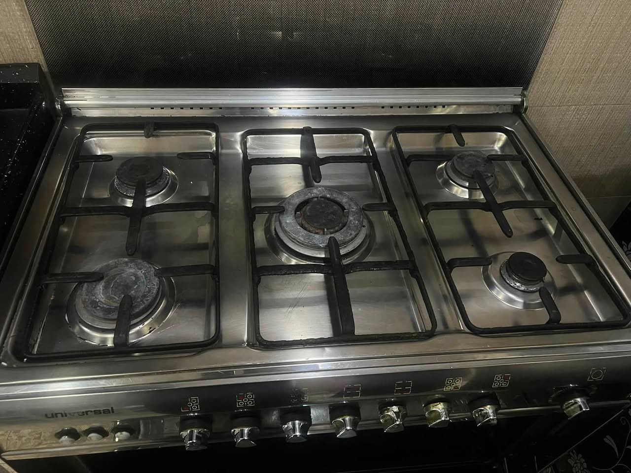 السلام عليكم
طباخ يونيفيرسال للبيع 
العنوان بغداد الشعب 

السعر 125 
التواصل واتساب مع الرقم ***********
