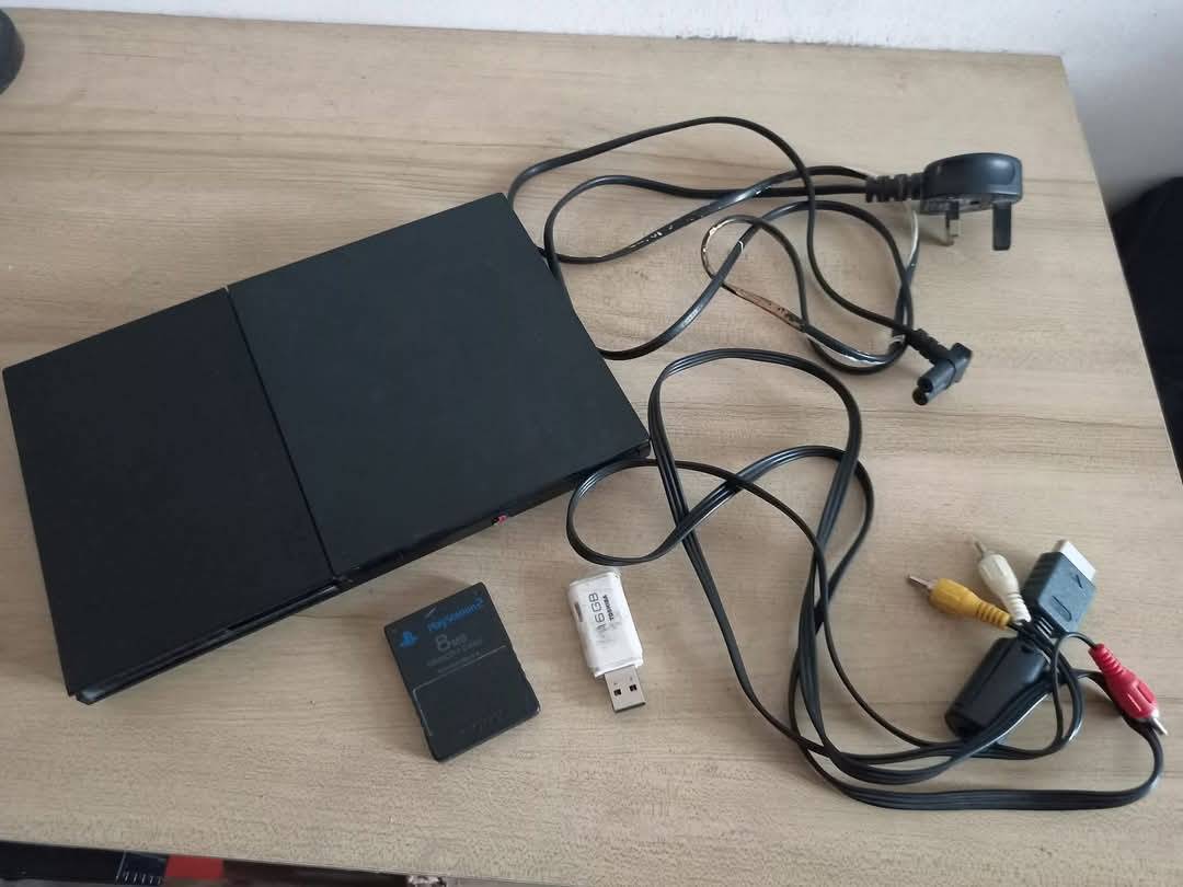 بلي ٢ • جويستكات نضيفه • فلاش 16GB