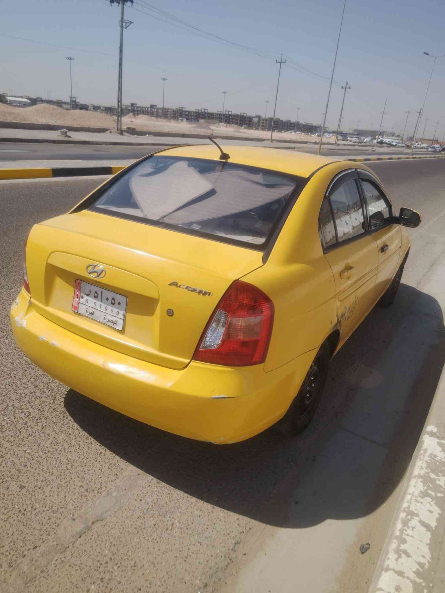 السلام عليكم
اكسنت 2011 خليجي 

محرك 1600

مكفولة من الضربة القوية 

السـ عـ ر 73 ورقة وبيه مجال 

منضومة تبريد جديدة 

حدادية امامية خلفية جديدة مع الدبلات 

رقم بصرة باسمي مصفرة من الهيئة 

العنوان البصرة الجنينة 

***********
