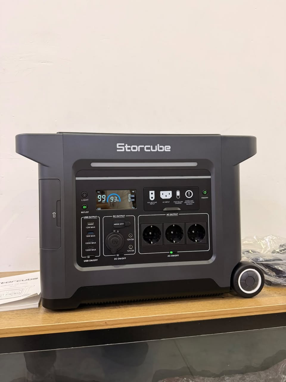 🔋 Power Station Store CUBE ⚡

▪️ السعة: 2560Wh
▪️ القدرة: 3300W
▪️ بطارية LiFePO4
▪️ جميع أنواع المنافذ 🔌
▪️ شحن سريع وبطيء ⚡
▪️ يدعم الشحن بالطاقة الشمسية ☀️
▪️ شحن بالطاقة الشمسية يصل إلى 5 ساعات
▪️ تحكم ومتابعة عن طريق Wi-Fi وBluetooth 📱
▪️ نظام حماية عالي 🛡️
▪️ إضاءة طوارئ مدمجة 💡
▪️ الشاحن مرفق مع الجهاز

📞 للطلب والاستفسار: *********** او مراسلة الصفحة
