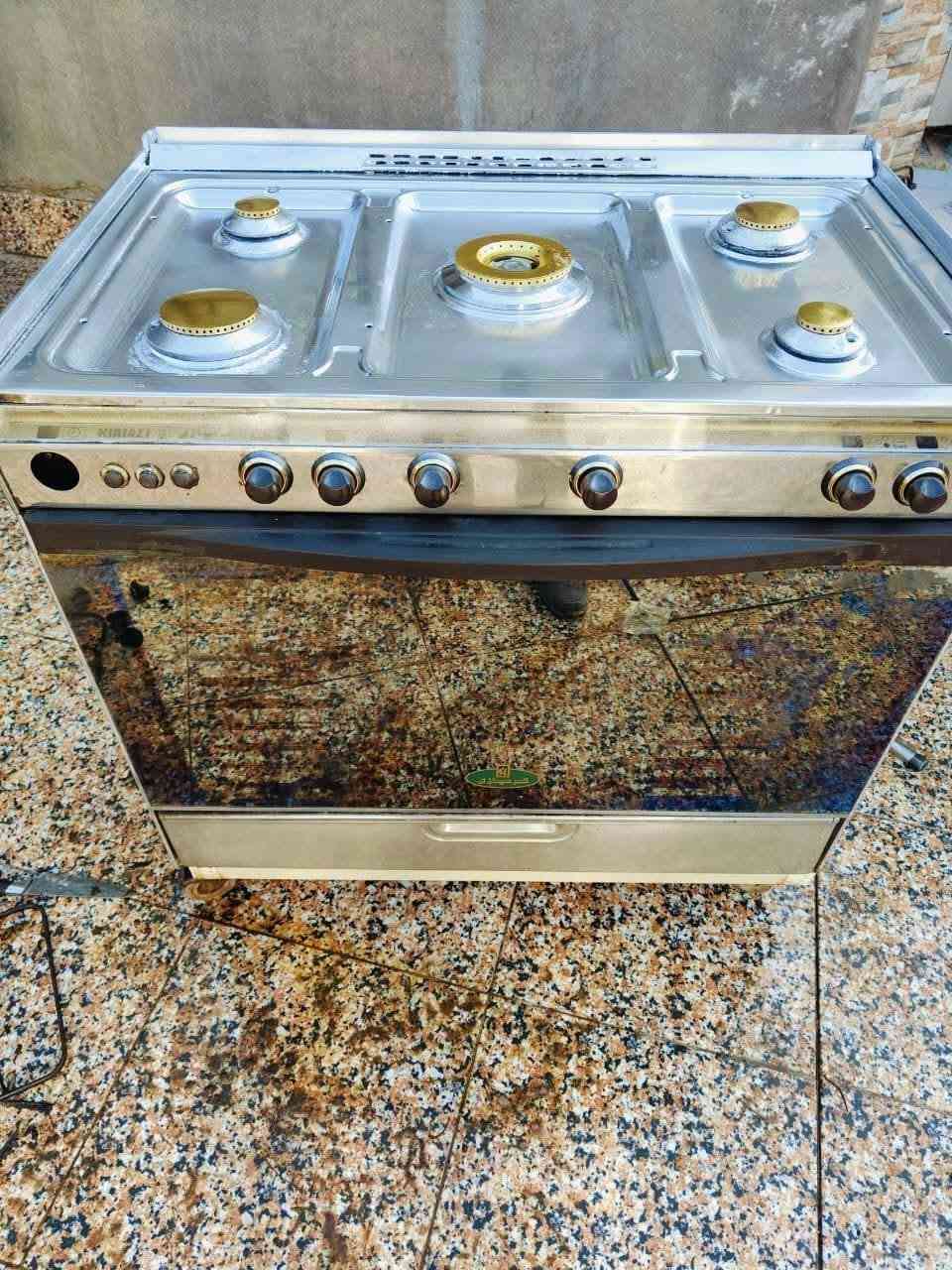 صيانة طباخات • خدمة منزلية • ٢٤ ساعة