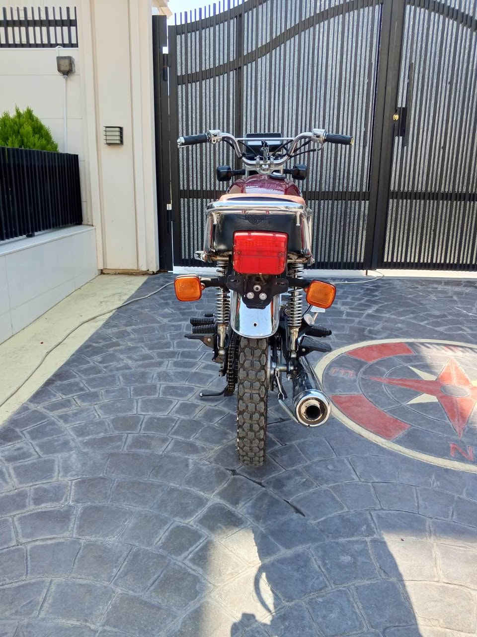 ماتور نامى پرو جار گير 
مةنةفيس اصلي 
مةكينة كبس
دوو تايةي نووى 
ماتورةكة تا بلي خاوينة 
كارةباي بةشةرتة 
موديلي ٢٠٢٣ ية 
ماتورةكة بي موشكيلةى شةخصية 
بو زانياري زياتر رقم موبايل 
*********** أربيل, العراق
