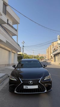 لكزس ES350 • ٢٠٢٢ • دهوك