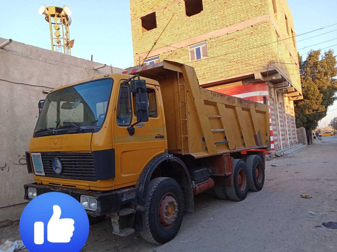 سلام عليكم سياره البي موديل 80 أصل سياره بلاد كلاب مكينة 28 كير 90 شاصي مكفول رقماء ميسان الألماني مكاني ناصريه ***********
