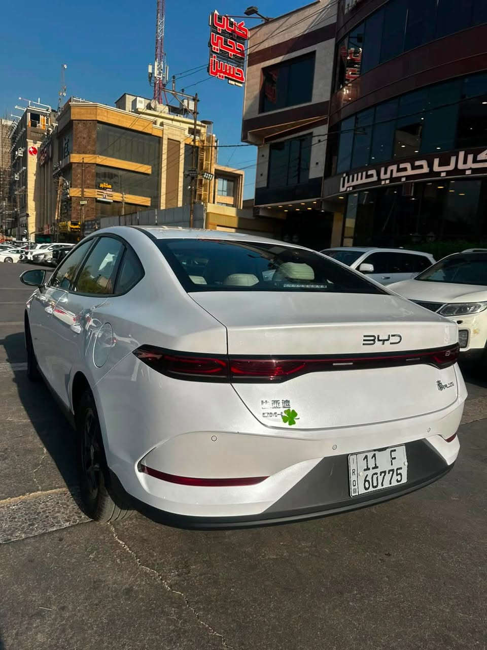 السلام عليكم

للبيع  كن بلاص 2025

‎مواصفاتها معروفه 

‎محرك  1500 هجين ثلاث انظمه

‎شحن ذاتي + هايبرد + شحن خارجي

‎يمشي بالتفويله 2000 كيلو مع الشحن   

‎ مقاعد جلد ابيض

‎ شاشه وسطيه كبيره + كامره خلفيه دواره
‏‎ 

‎  بكلايت لِد 

‎ كيجات شاشه

‎ لايت لِد لايت اوتو + لِد صباحي

‎تبريد قطعتين

                                                                   الممشه 11000

                                                  السعر /19.250وبيهه مجال. 

 ملاحضه /السياره بيهه رصعه صغيره بالقماره  

مكان السيارة/ بغداد المنصور الداودي                                         

للاتصال على الارقام                                                       

***********
