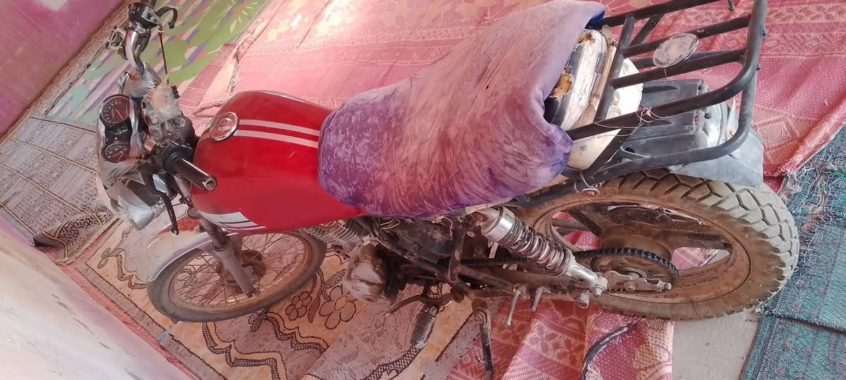 سلام عليكم دراجه للبيع مكان قضاء نصر اني مكلف بنشر مو تجي وتكلي شكد سعره هذا رقم راعيه ‏‪***********‬‏ عباس آل هادي وهاي صفحته يريده يراسله او يخابره علا رقمه
