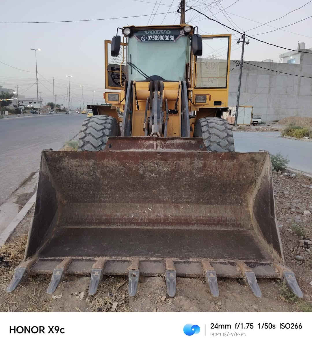 فالفو 70 موديل 2002 رقم دهوك
صبق ويل وثكاله فقط تواصل ‎***********

