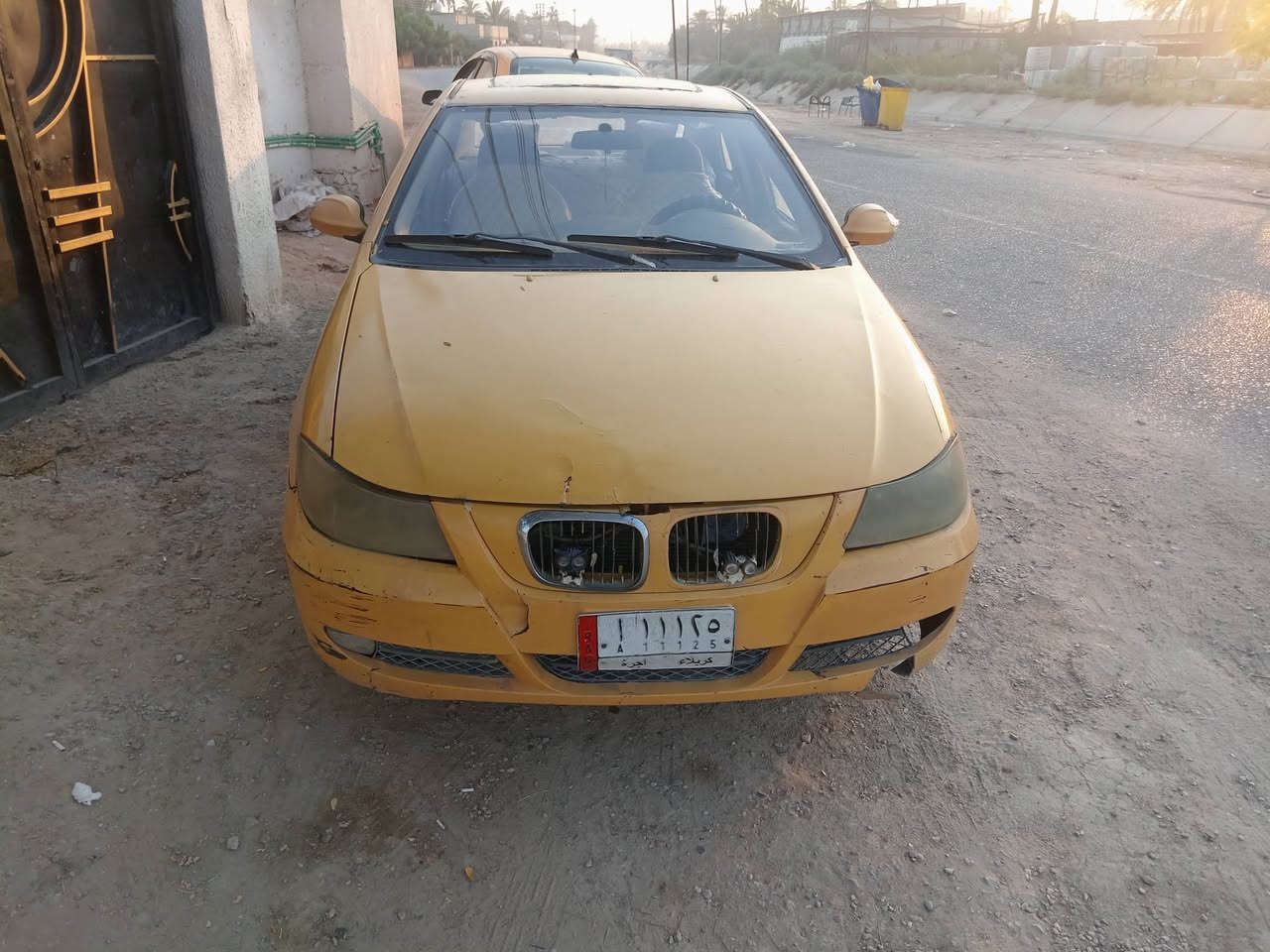 ليفان السعر 20ورقه شغاله تجفيت جديد مال شغل كربلاء ***********
