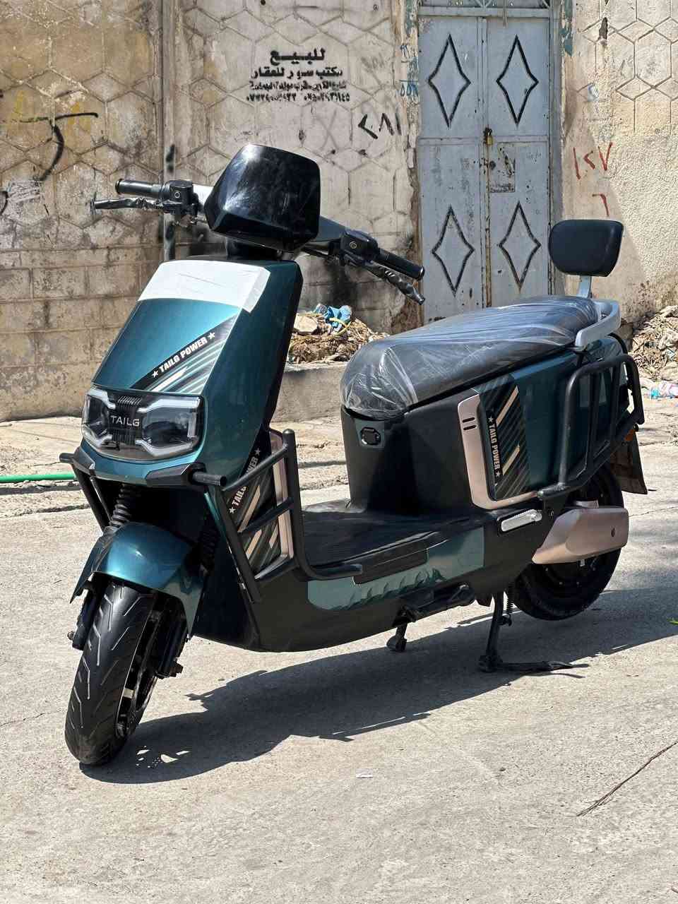 ماطور شحن البيع
@موديل 2025 

نوعيه تيسلا

باتريات شرط الفحص
ملف 2000
 السرعه 70

والسعر مليون ومئه وبي مجال  
والاستفسار على الرقم ‏‪***********‬‏
