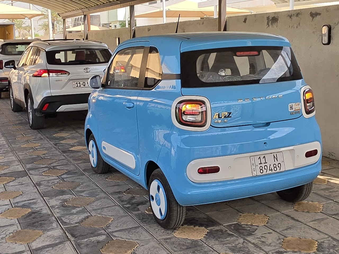 🚗✨ بيستيون بوني 2025 الكهربائية ✨🚗
صغيرة بالحجم… كبيرة بالأداء ⚡
سيارة المدينة الأنيقة والاقتصادية جدًا بالطاقة 🔋

🚙 محرك كهربائي بالكامل بمدى يصل إلى 220بالشحنة
🚘 تصميم عصري مدمج وسهل المناورة داخل المدينة
🖥️ شاشة وسطية مدمجة
💺 مقاعد مريحة وخفيفة
🚨 إنارة LED خلفية عصرية
♻️ موفرة للطاقة وصديقة للبيئة
وفر وقتك وقل وداعًا للبنزين ⛽💨
🚘 وضعيات قيادة ECO/ SPORT S
🚘 كامرة خلفية دوارة مع الستيرن 
البيستيون بوني خيار ذكي لكل يوم

💰 السعر  ممطروق ♕ 9500 ♕ مليون علمآ سعرها بالشركة12500 مليون ام ضمان مجموعة الصادق. 

📍العنوان بغداد _ الدورة 

للأستفسار الاتصال ***********
