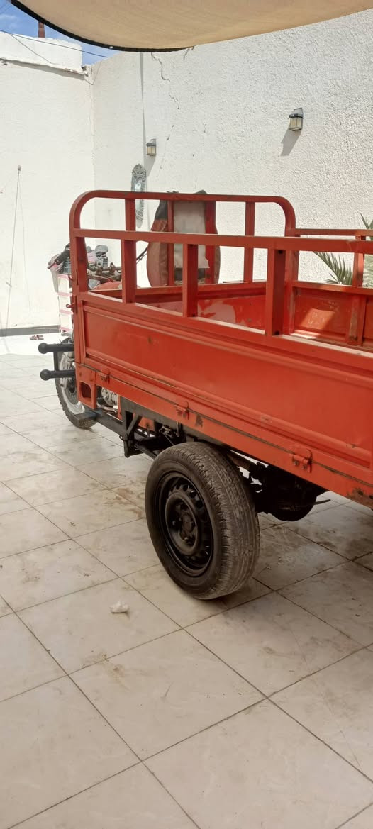 ادوات ابو الخصيب  مكفوله سعر ٧٥٠وبيه مجال لحيم بس بركبا فطر زغيرر  اكسل لطش بدي كارتون ***********
