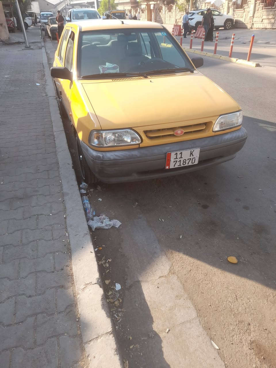 السلام عليكم من رخصت الادمن سايبه موديل١٧ سياره جاهزه ومكفوله بيهه ملاحضات فقط مصفره هيه وغرامات رقم انكليزي سنويه لل ٣١ السعر ٣٩ وبيهه مجال قليل هاتف ***********
